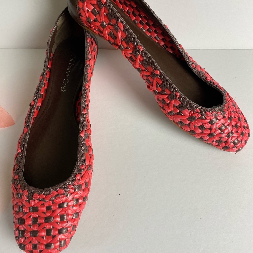 COLDWATER CREEK Red/Brown Flats Size 9.5